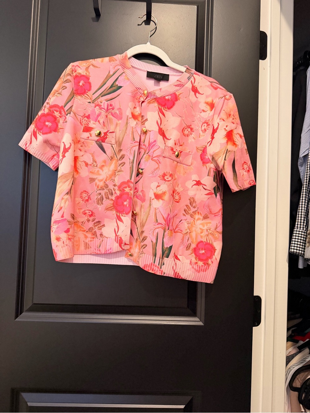 Zara Pink Floral Short-Sleeve Cardigan with Gold Buttons